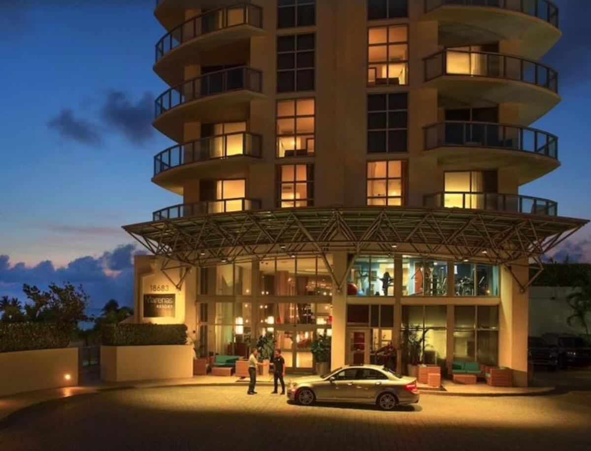 מיאמי ביץ' Beachfront Resort Pool Ocean View Balcony מראה חיצוני תמונה