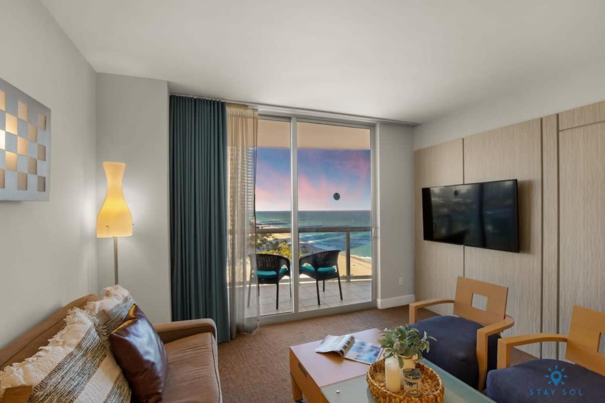 מיאמי ביץ' Beachfront Resort Pool Ocean View Balcony מראה חיצוני תמונה